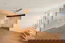 nyrebny2/258d0b99e15ba4e0458cf86467d9c90c.jpg?width=131&height=105&format3=webp