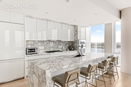nyrebny2/36ec9e098f5cf5c8687656c173ccc879.jpg?width=131&height=105&format3=webp
