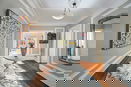 nyrebny2/3d25b35737cb3f0959bc7ee817391910.jpg?width=131&height=105&format3=webp