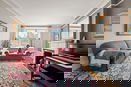 nyrebny2/479e925318ccb913116fa0a879764af1.jpg?width=131&height=105&format3=webp