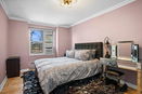 nyrebny2/4a54a531b92043804f7891a568c2e0a2.jpg?width=131&height=105&format3=webp