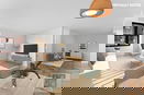 nyrebny2/4f094a2d4e5b6a352af947e1ba86c6b4.jpg?width=131&height=105&format3=webp
