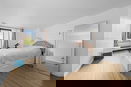 nyrebny2/54df0d524b0dd41f61adee4e57b86f00.jpg?width=131&height=105&format3=webp