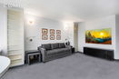 nyrebny2/62eb7f80ddc2aabb04e7df04afe0fb53.jpg?width=131&height=105&format3=webp