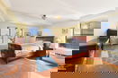nyrebny2/6a5e55f33e32642b83315fb9396d5020.jpg?width=131&height=105&format3=webp