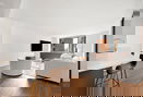 nyrebny2/6f22b992bd34ff44c41c4f40270f73b3.jpg?width=131&height=105&format3=webp