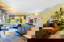 nyrebny2/712661c951f9252bd274ca5a8ff7a362.jpg?width=131&height=105&format3=webp