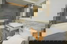 nyrebny2/7372826019fdb5ba3e107e7208e377e3.jpg?width=131&height=105&format3=webp