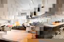 nyrebny2/77641d90583fc1043ca3258fcfd71e1d.jpg?width=131&height=105&format3=webp