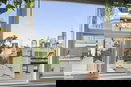 nyrebny2/7a83150e8edf86b49e3fccb4132fb726.jpg?width=131&height=105&format3=webp