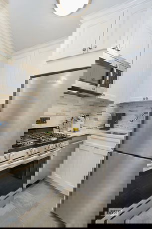 Building image