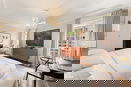 nyrebny2/7b6213c1f122d75406e52157cc4a04f1.jpg?width=131&height=105&format3=webp