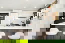 nyrebny2/7ce6d9f49abb0d8df44ae3dc5ad93244.jpg?width=131&height=105&format3=webp