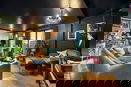 nyrebny2/7f9e687e9045c1eb09ecf613e718a96e.jpg?width=131&height=105&format3=webp