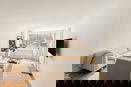 nyrebny2/84ebfe4483a77a40ef4cf380519f9f5a.jpg?width=131&height=105&format3=webp