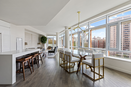 nyrebny2/8558eb9231f0b96bf6c4e3915db6f20c.jpg?width=131&height=105&format3=webp