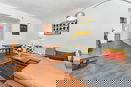 nyrebny2/85d347b418697df8d5fa721dc948579e.jpg?width=131&height=105&format3=webp