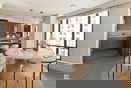 nyrebny2/9035181da5add90372248cb5c70a075c.jpg?width=131&height=105&format3=webp