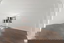 nyrebny2/9376c662f6729a7ed7153111f6bf5460.jpg?width=131&height=105&format3=webp