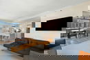 nyrebny2/a117a9e2e194d2c65689408dc537a86d.jpg?width=131&height=105&format3=webp