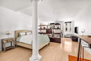 nyrebny2/a256dec593414359830efe7adc54b337.jpg?width=131&height=105&format3=webp