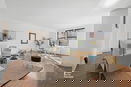 nyrebny2/a460c300e1d36659fef2e8814b80c0fe.jpg?width=131&height=105&format3=webp