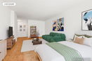 nyrebny2/b2d4160c56c860ae1be3469fb6102b44.jpg?width=131&height=105&format3=webp
