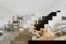nyrebny2/b8328277e6fa023928c5966efbd83005.jpg?width=131&height=105&format3=webp