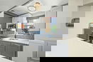 nyrebny2/bbadc7a0eb0b1159b041f98b8f257834.jpg?width=131&height=105&format3=webp