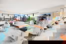 nyrebny2/bbc07eb4dd46b2cf77ba9755fc12a21e.jpg?width=131&height=105&format3=webp
