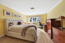 nyrebny2/bffb1a48122b1a4ee80b01835d1e12ce.jpg?width=131&height=105&format3=webp