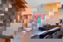 nyrebny2/c2b7e9ff45b3921a8ce3d47ef62120a6.jpg?width=131&height=105&format3=webp