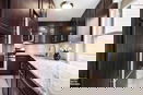 nyrebny2/c4553c192f005d733db62c3622aa37a4.jpg?width=131&height=105&format3=webp