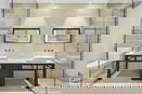 nyrebny2/c67d04fbb5f320158e6bac1e9db09d8e.jpg?width=131&height=105&format3=webp