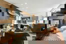 nyrebny2/c7345dab350bdb34ab98b3adaf359784.jpg?width=131&height=105&format3=webp