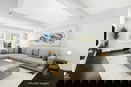 nyrebny2/d179aa520ead7ce37efd7285c1fad135.jpg?width=131&height=105&format3=webp