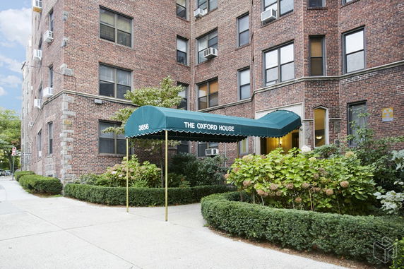 Building image