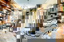 nyrebny2/db3d24339f9e58482e463f2d28b6feae.jpg?width=131&height=105&format3=webp