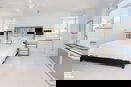 nyrebny2/e44f7a9fdde535ef53bb5c67256a090c.jpg?width=131&height=105&format3=webp