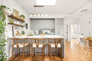 nyrebny2/e945c08d6f22d893286446880165031a.jpg?width=131&height=105&format3=webp