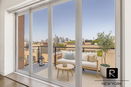 nyrebny2/ec631cc4fb336210bf13404cf3691ae1.jpg?width=131&height=105&format3=webp