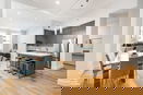 nyrebny2/ee452617aae976a4b9d727e2fc3d11b9.jpg?width=131&height=105&format3=webp