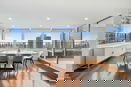 nyrebny2/f13a535f985bfe58764f3f6e262380c8.jpg?width=131&height=105&format3=webp