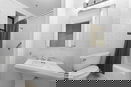 nyrebny2/fec5efcba9686cff9aa87a11b202d9b4.jpg?width=131&height=105&format3=webp